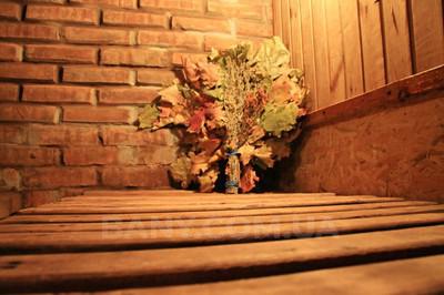 Сауна, лазня Баня на дровах в с. Троещина, Киев відгуки, фото, адреса - bany.com.ua Баня на дровах в с. Троещина відгуки, лазня/сауна Киев Деснянский район с. Троещина, ул. П.Запорожца, 10, фото, адреса з картою проїзду.