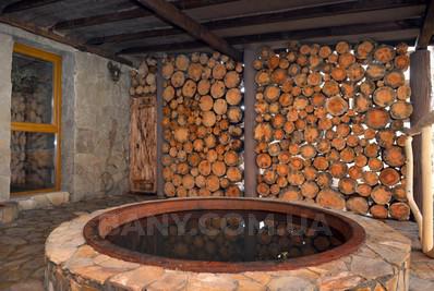 Sauna on the wood «Forest Hut» reviews, bath/sauna Kyiv Darnitsky district Bortnichi, st. Kotsyubinsky, 22, photo, address with a travel card.