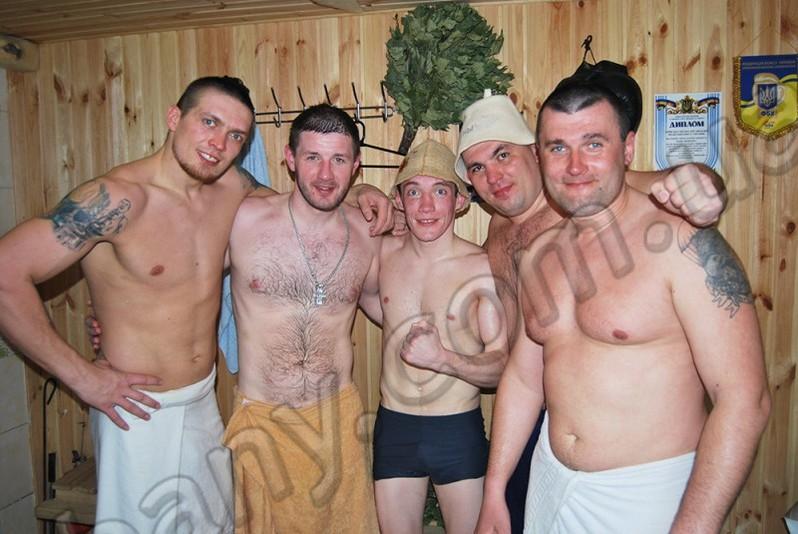 Сауна, лазня Спортивно-оздоровительный комплекс «Боксер» - бани на воде, Киев відгуки, фото, адреса - bany.com.ua Спортивно-оздоровительный комплекс «Боксер» - бани на воде відгуки, лазня/сауна Киев Днепровский район Гидропарк, 800 м. от Венецианского моста. Координаты GPS: N50.456771 E30.578017, фото, адреса з картою проїзду.