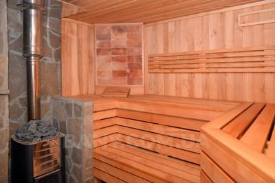 Wood-fired sauna in Cherkasskaya Street reviews, bath/sauna Kyiv Shevchenko district st. Cherkasskaya, 12, photo, address with a travel card.