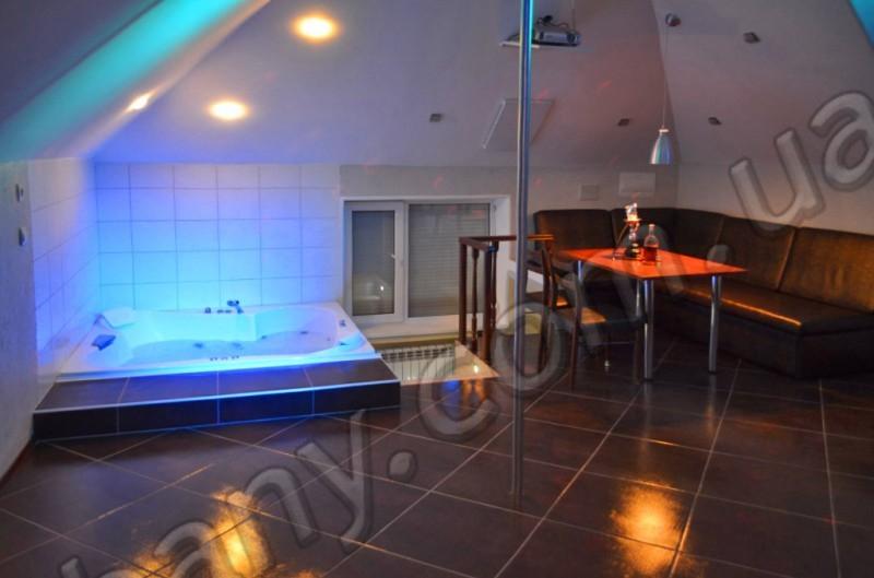 Баня на дровах «Новые Петровцы» відгуки, лазня/сауна Киев Оболонский район село Новые Петровцы 21, Вышгородский район, ул. Полевая, фото, адреса з картою проїзду.