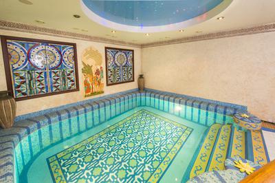 Банно-развлекательный комплекс с профессиональным караоке Travel Club №1 в Киеве відгуки, лазня/сауна Киев Днепровский район просп. Возз'єднання, 15, фото, адреса з картою проїзду.