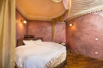 Банно-развлекательный комплекс с профессиональным караоке Travel Club №1 в Киеве відгуки, лазня/сауна Киев Днепровский район просп. Возз'єднання, 15, фото, адреса з картою проїзду.