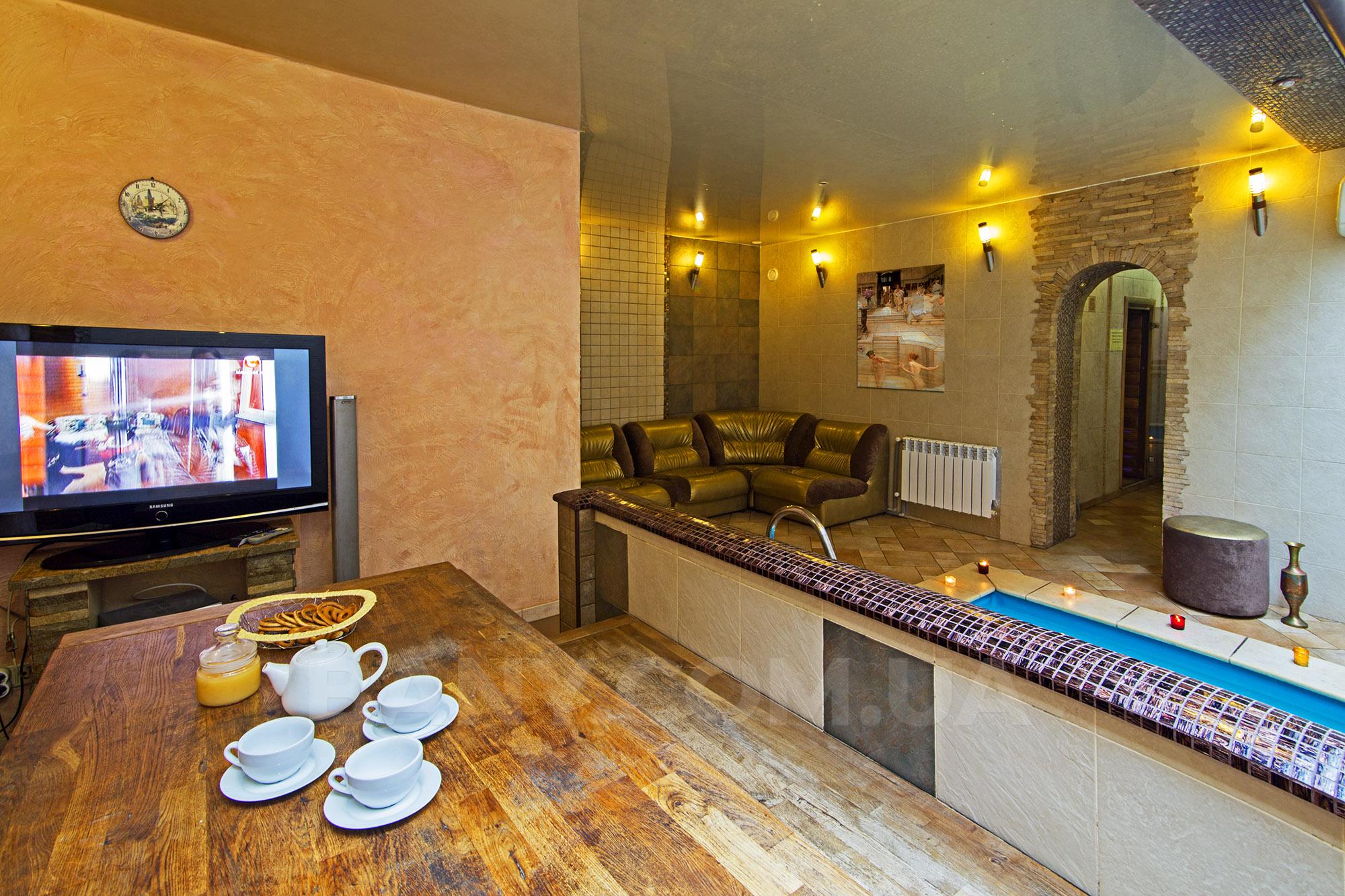 Firewood-heated sauna «Delice» reviews, bath/sauna Kyiv Dnieper  district brig Perova, 21-B, photo, address with a travel card.