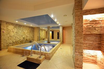 Sauna «Winter Garden» reviews, bath/sauna Kyiv Svyatoshinsky district Str. Vladimir Pokotila, 7/2, photo, address with a travel card.