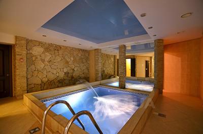 Sauna «Winter Garden» reviews, bath/sauna Kyiv Svyatoshinsky district Str. Vladimir Pokotila, 7/2, photo, address with a travel card.