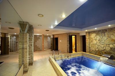 Sauna «Winter Garden» reviews, bath/sauna Kyiv Svyatoshinsky district Str. Vladimir Pokotila, 7/2, photo, address with a travel card.